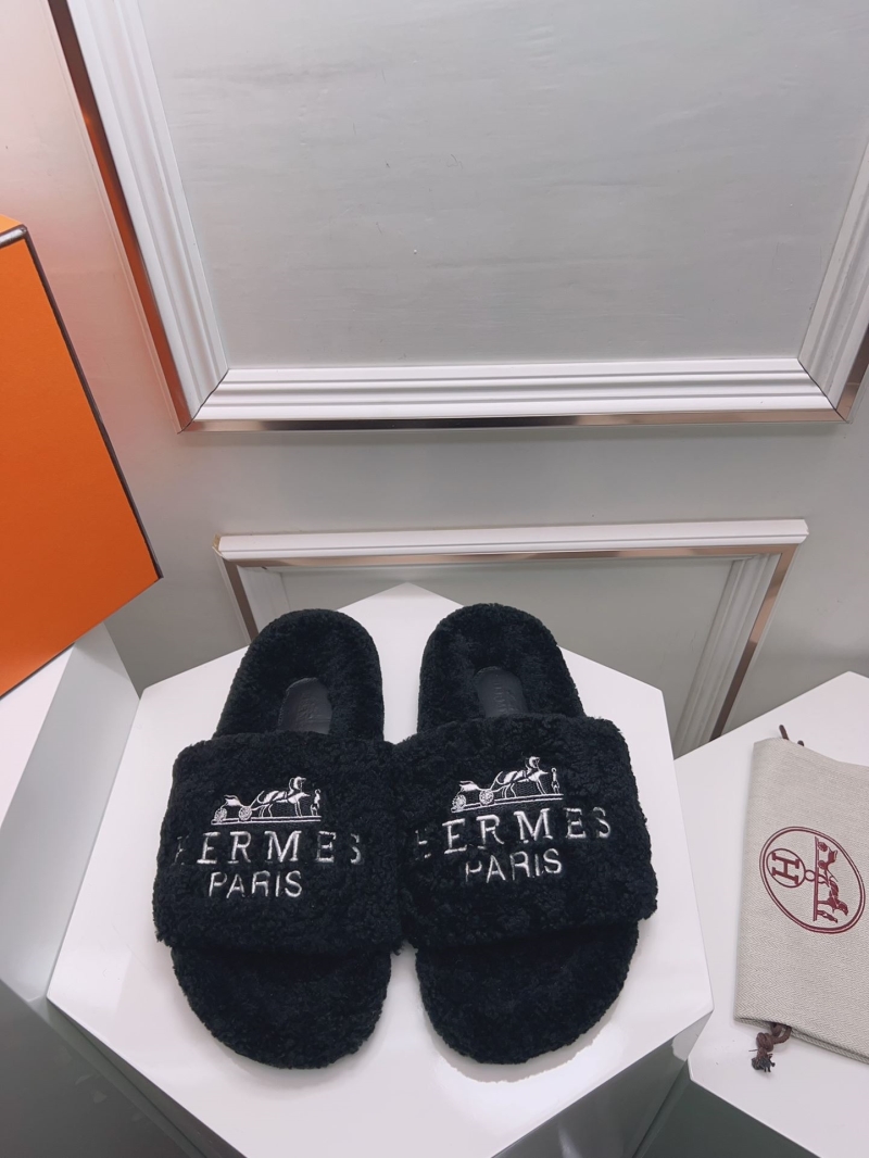 Hermes Slippers